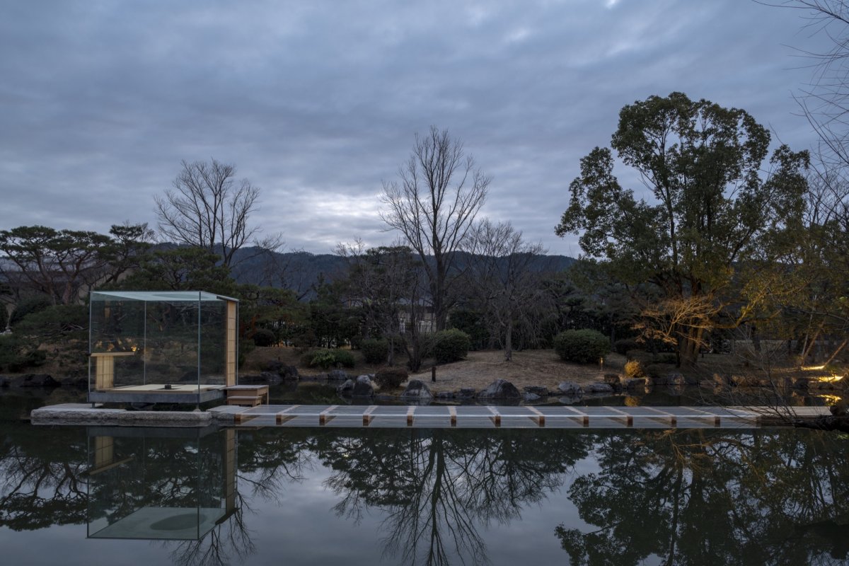 YinjiSpace New Material Research Laboratory x Glass Tea House